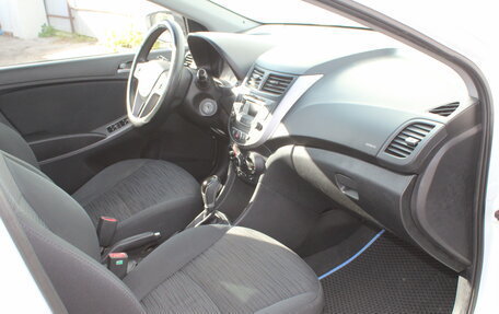 Hyundai Solaris II рестайлинг, 2014 год, 870 000 рублей, 7 фотография
