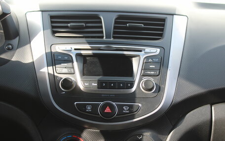 Hyundai Solaris II рестайлинг, 2014 год, 870 000 рублей, 10 фотография