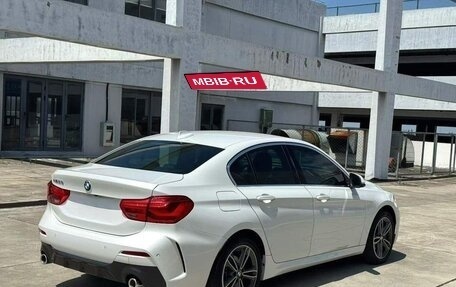 BMW 1 серия, 2022 год, 1 560 000 рублей, 3 фотография