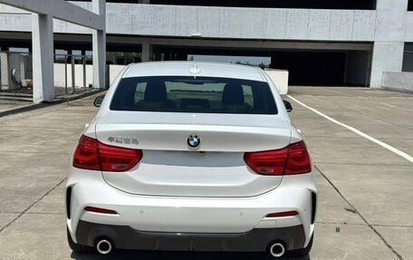BMW 1 серия, 2022 год, 1 560 000 рублей, 7 фотография