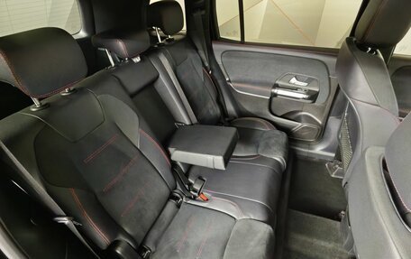 Mercedes-Benz GLB, 2020 год, 3 750 000 рублей, 17 фотография