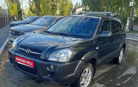 Hyundai Tucson III, 2008 год, 925 000 рублей, 1 фотография