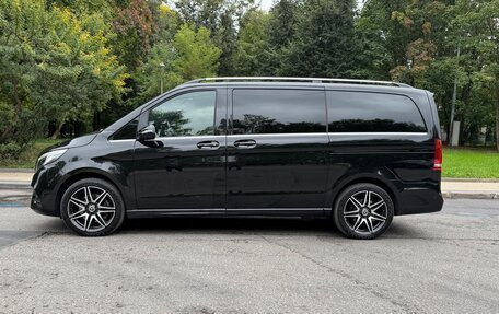 Mercedes-Benz V-Класс, 2022 год, 8 250 000 рублей, 2 фотография