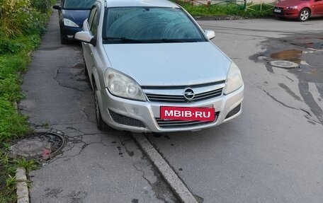 Opel Astra H, 2008 год, 300 000 рублей, 1 фотография