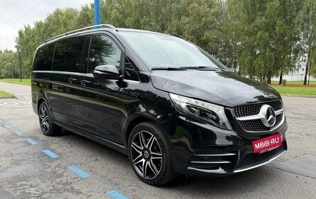 Mercedes-Benz V-Класс, 2022 год, 8 250 000 рублей, 8 фотография