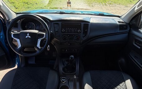 Mitsubishi L200 IV рестайлинг, 2019 год, 1 949 000 рублей, 12 фотография