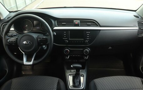 KIA Rio IV, 2017 год, 1 378 000 рублей, 7 фотография