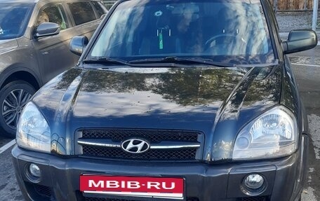 Hyundai Tucson III, 2008 год, 925 000 рублей, 3 фотография