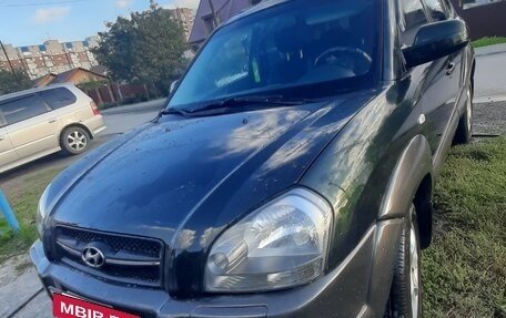Hyundai Tucson III, 2008 год, 925 000 рублей, 21 фотография