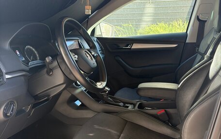 Skoda Karoq I, 2020 год, 2 600 000 рублей, 4 фотография