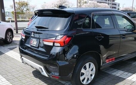 Mitsubishi RVR III рестайлинг, 2022 год, 1 780 000 рублей, 5 фотография