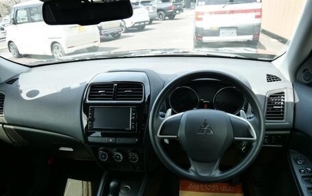 Mitsubishi RVR III рестайлинг, 2022 год, 1 780 000 рублей, 8 фотография
