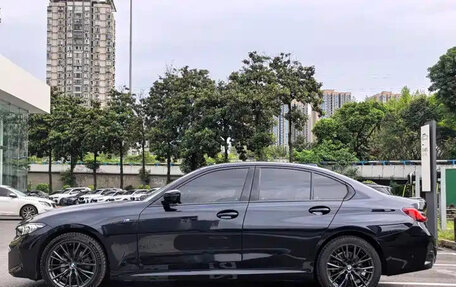 BMW 3 серия, 2023 год, 3 042 000 рублей, 4 фотография