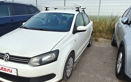 Volkswagen Polo VI (EU Market), 2011 год, 460 000 рублей, 2 фотография