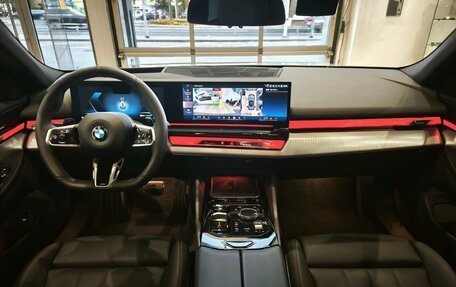 BMW 5 серия, 2025 год, 7 300 000 рублей, 14 фотография