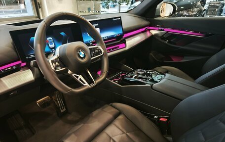 BMW 5 серия, 2025 год, 7 300 000 рублей, 13 фотография