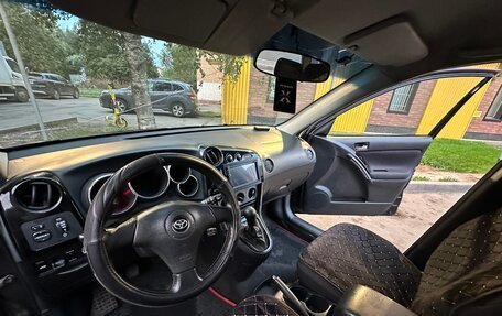 Toyota Matrix, 2003 год, 650 000 рублей, 3 фотография