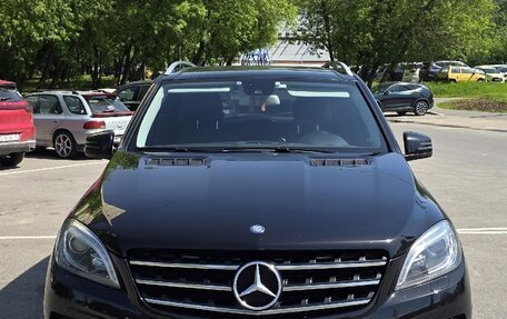 Mercedes-Benz M-Класс, 2014 год, 2 650 000 рублей, 2 фотография