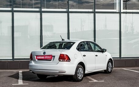 Volkswagen Polo VI (EU Market), 2017 год, 900 000 рублей, 2 фотография