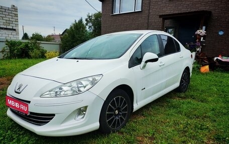 Peugeot 408 I рестайлинг, 2016 год, 650 000 рублей, 3 фотография