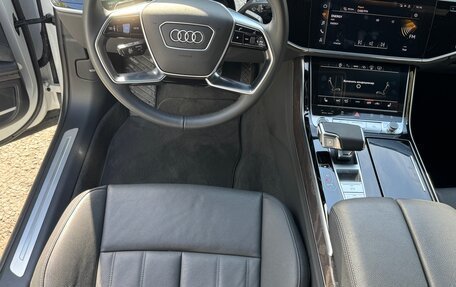 Audi A8, 2022 год, 9 700 000 рублей, 19 фотография