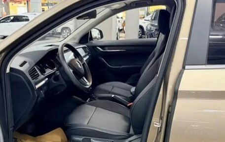 Skoda Kamiq I, 2023 год, 1 660 000 рублей, 8 фотография