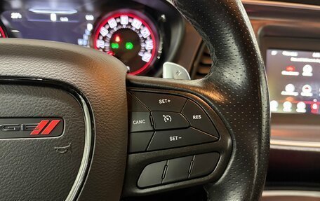 Dodge Challenger III рестайлинг 2, 2020 год, 2 990 000 рублей, 12 фотография