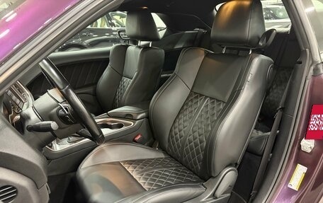 Dodge Challenger III рестайлинг 2, 2020 год, 2 990 000 рублей, 9 фотография