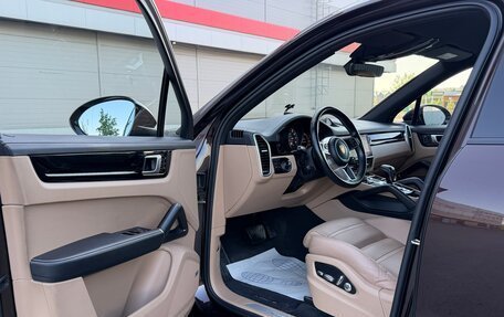 Porsche Cayenne III, 2019 год, 5 450 000 рублей, 16 фотография