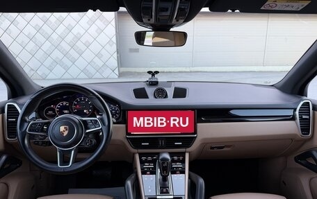 Porsche Cayenne III, 2019 год, 5 450 000 рублей, 33 фотография
