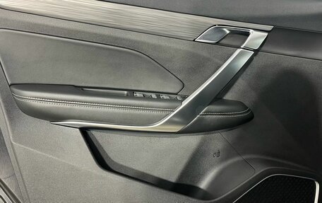 Geely Atlas, 2024 год, 2 000 000 рублей, 18 фотография