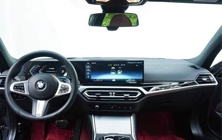 BMW 3 серия, 2023 год, 3 570 000 рублей, 14 фотография