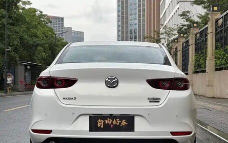 Mazda 3, 2024 год, 2 060 000 рублей, 2 фотография