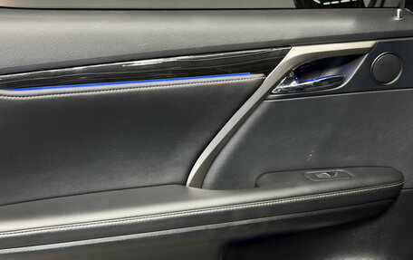 Lexus RX IV рестайлинг, 2018 год, 3 900 000 рублей, 19 фотография