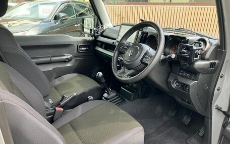 Suzuki Jimny, 2023 год, 2 200 000 рублей, 14 фотография