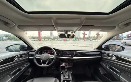Volkswagen Passat B8 рестайлинг, 2021 год, 2 065 000 рублей, 12 фотография