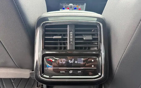 Volkswagen Passat B8 рестайлинг, 2021 год, 2 065 000 рублей, 18 фотография