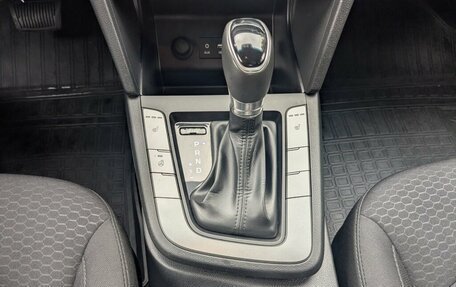 Hyundai Elantra VI рестайлинг, 2020 год, 1 575 000 рублей, 4 фотография