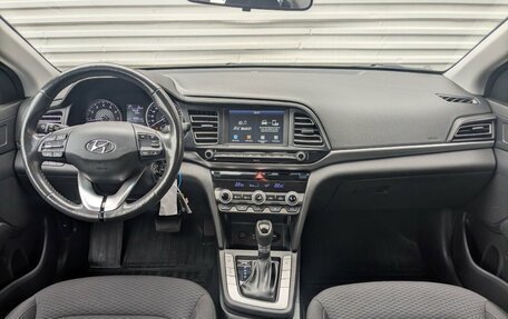 Hyundai Elantra VI рестайлинг, 2020 год, 1 575 000 рублей, 8 фотография