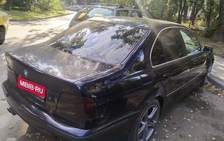 BMW 5 серия, 2000 год, 289 000 рублей, 1 фотография