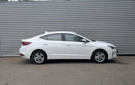 Hyundai Elantra VI рестайлинг, 2020 год, 1 575 000 рублей, 28 фотография