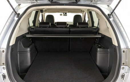 Mitsubishi Outlander III рестайлинг 3, 2014 год, 2 400 000 рублей, 10 фотография