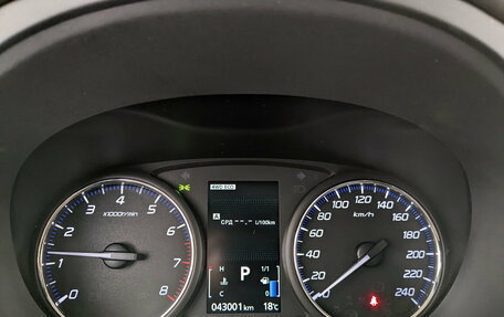 Mitsubishi Outlander III рестайлинг 3, 2014 год, 2 400 000 рублей, 13 фотография