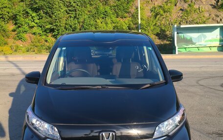 Honda Freed II, 2021 год, 1 600 000 рублей, 1 фотография