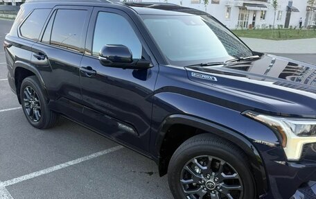 Toyota Sequoia, 2022 год, 12 000 000 рублей, 5 фотография