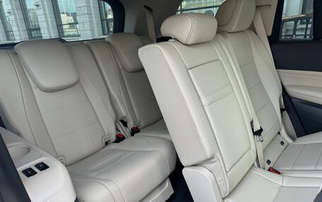 Mercedes-Benz GLS, 2019 год, 6 200 000 рублей, 26 фотография