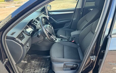 Skoda Octavia, 2016 год, 1 650 000 рублей, 10 фотография