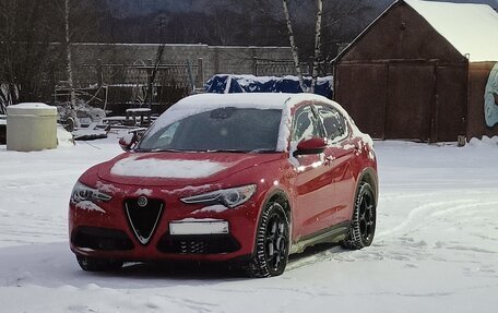 Alfa Romeo Stelvio, 2018 год, 2 570 000 рублей, 14 фотография
