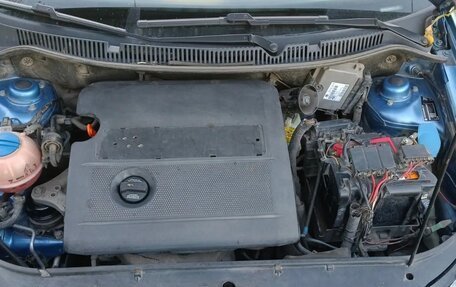 Volkswagen Polo IV рестайлинг, 2006 год, 445 000 рублей, 19 фотография