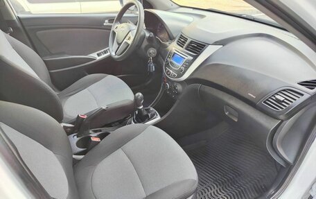 Hyundai Solaris II рестайлинг, 2014 год, 798 000 рублей, 12 фотография